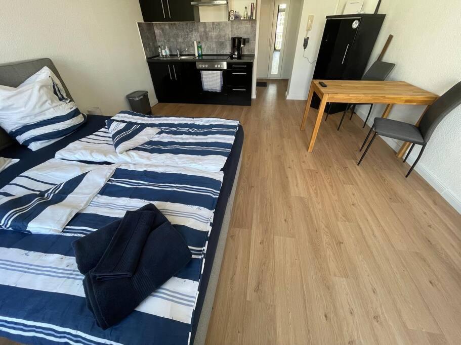 Innenstadt Refugium In Ruhiger Wasserlage+Balkon Leipzig Eksteriør bilde